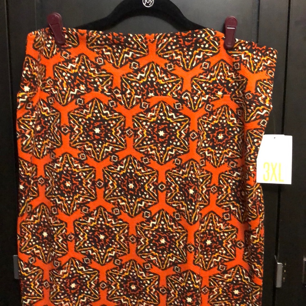 Lularoe Cassie skirt 🔥